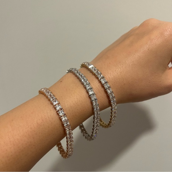 NEW Diamonique Sterling Silver Princess Cuts Tennis Bracelet - Picture 6 of 14